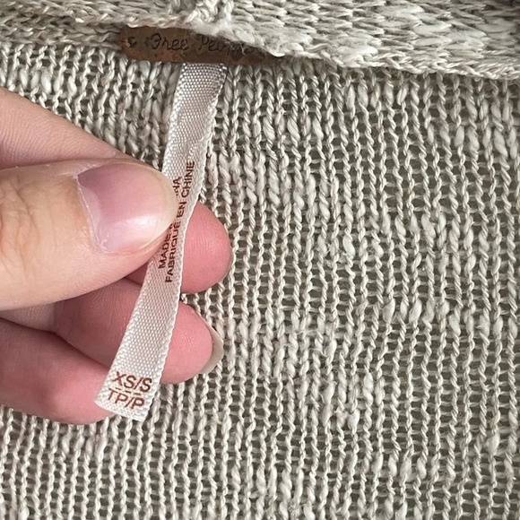 Free People | Oversized Boho Neutral Oatmeal Cardigan Sweater Asymmetrical Hem - Picture 4 of 7